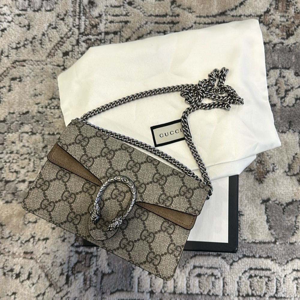 Gucci GG Supreme Monogram Super Mini Dionysus Shoulder Bag Taupe